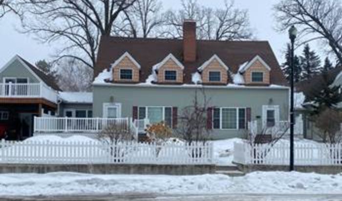 Lake Homes article image