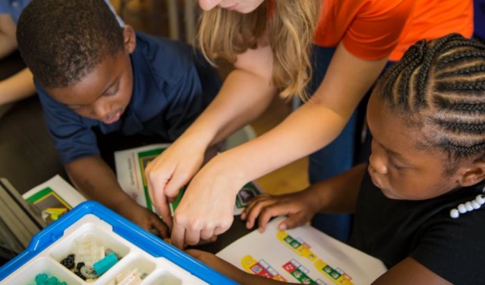 CLASSES AND FIELD TRIPS article image
