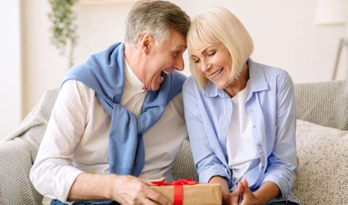 Dentures You Forget You’re Wearing article image