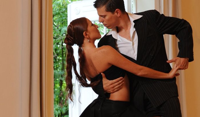 Partner Dance-Tango article image