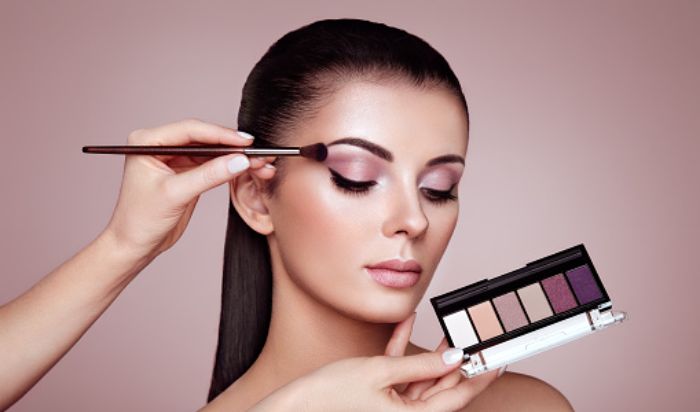 Makeup article image